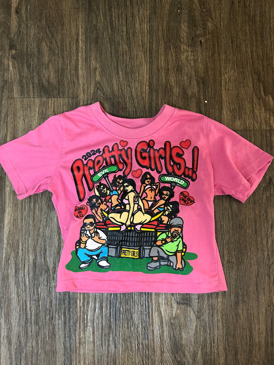pretty girl love evil world crop tee