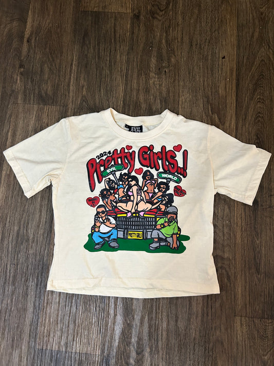 pretty girl love evil world cream crop tee